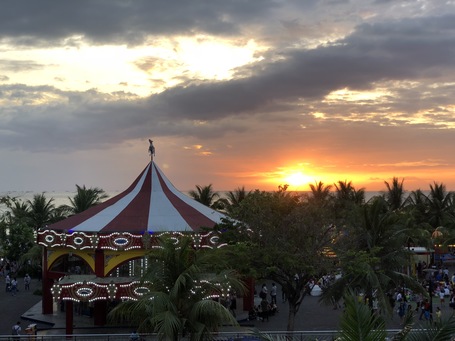 Unser letzter Sonnenuntergang auf den Philippinen. Wunderschön.