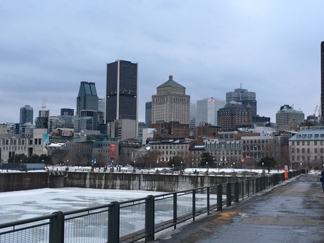 Montreals Innenstadt vom Hafen aus gesehen