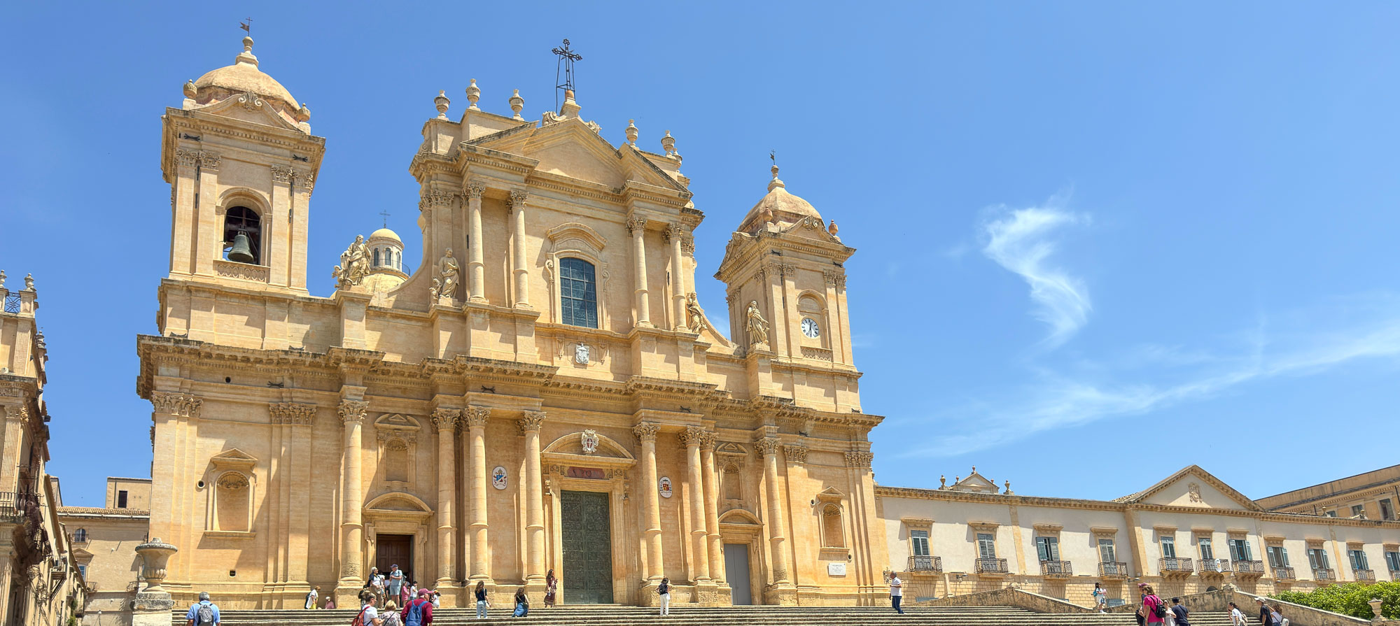 The city center of Noto